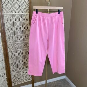 Mili Designs Pink Stretch Capri Pants with Pockets - Women's‎ M -- Cotton